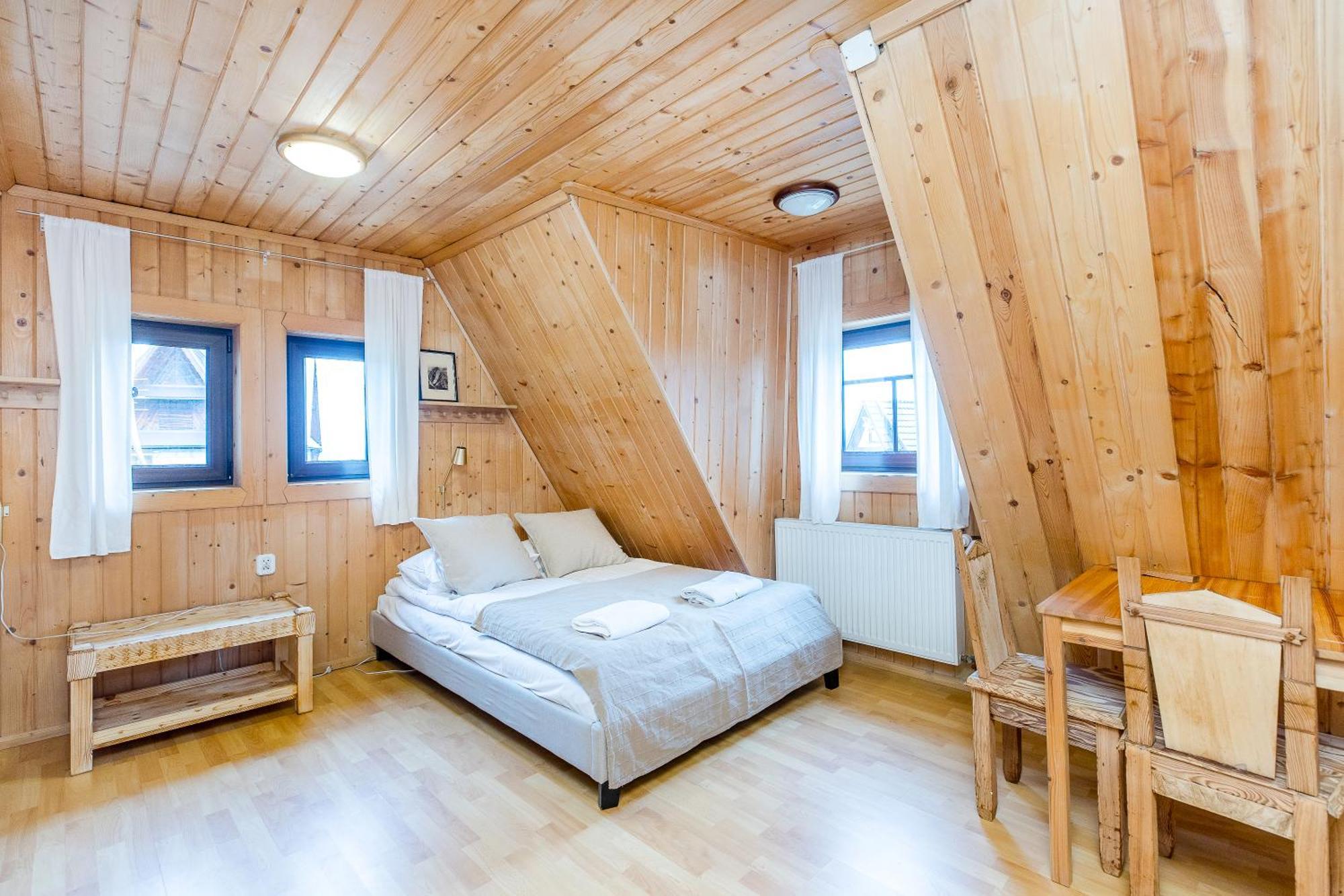 Lobrotno Gazdzina - Goralska Chalupa Na Wylacznosc Bukowina Tatrzanska Bagian luar foto